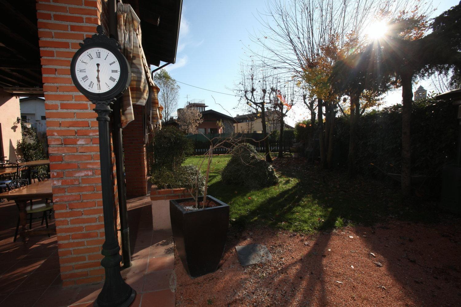 Hotel Manuela Le Quattro Coppe Desenzano del Garda Exterior foto